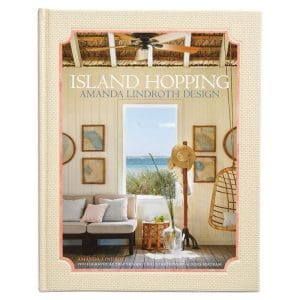 Island Hopping - Amanda Lindroth