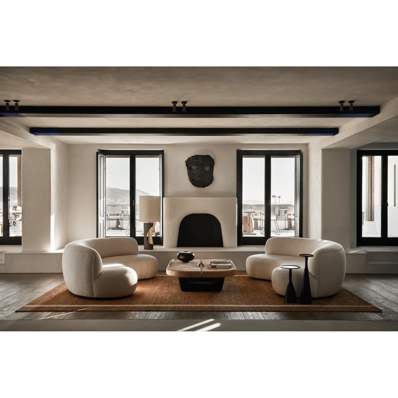 A Warm Welcome: Luxury Hotels & Resorts - Image 3