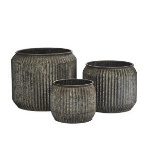 Galvanised Iron Pots in 3 Sizes