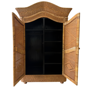 Alternative view of Wicker Wardrobe